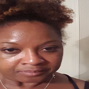 Meet your Posher, Juana