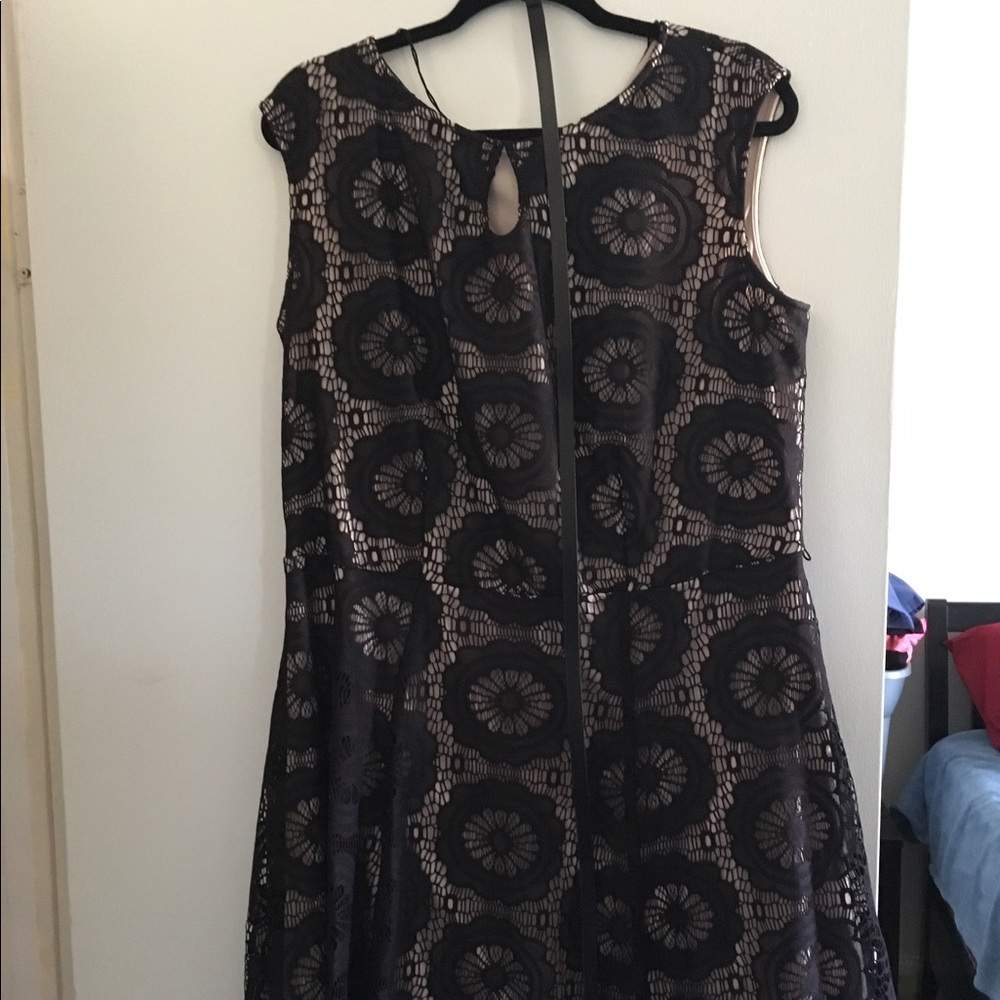 Lace dress