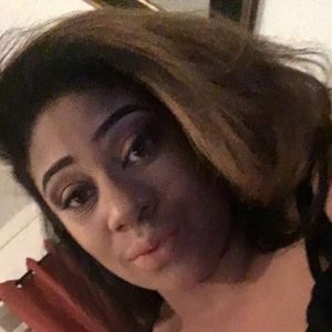 Meet your Posher, Constance