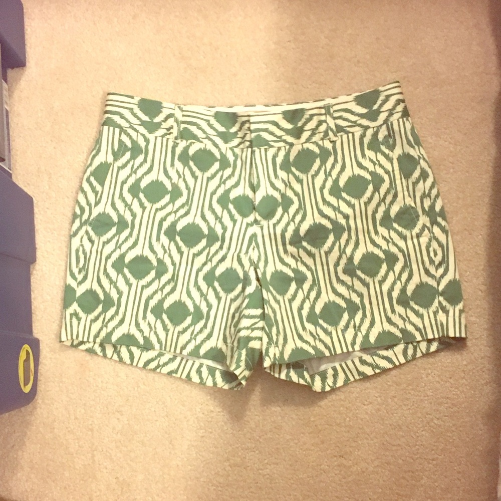 Green patterned Banana Republic Shorts