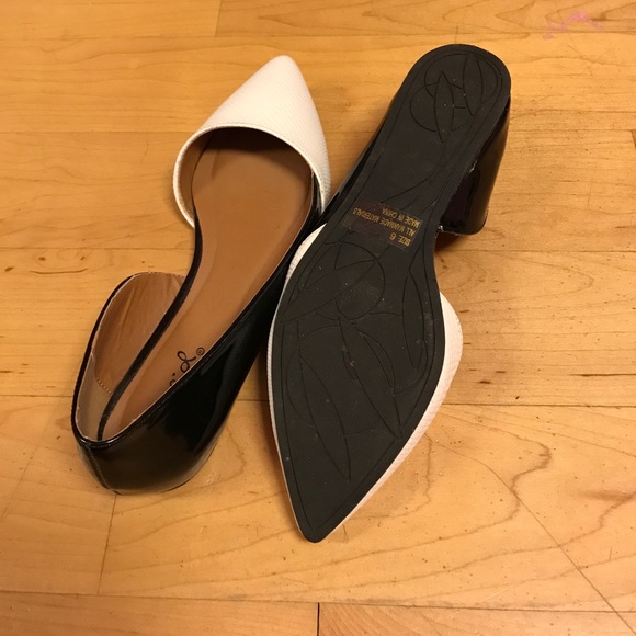 Flats - Picture 4 of 4