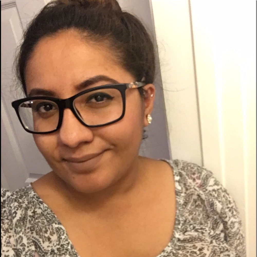 Meet your Posher, Rubi