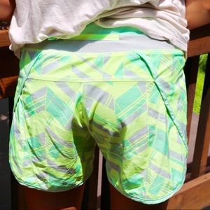 Ivivva relay racer short