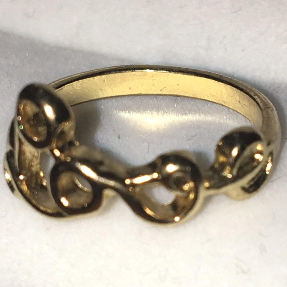 Three ring deal - Picture 4 of 4