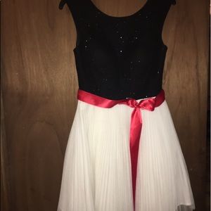 Black & white cocktail