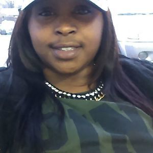 Meet your Posher, Deandra