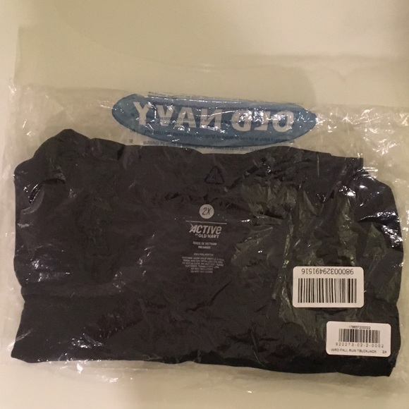 old navy active - vented wicking top size 2X - Picture 5 of 5