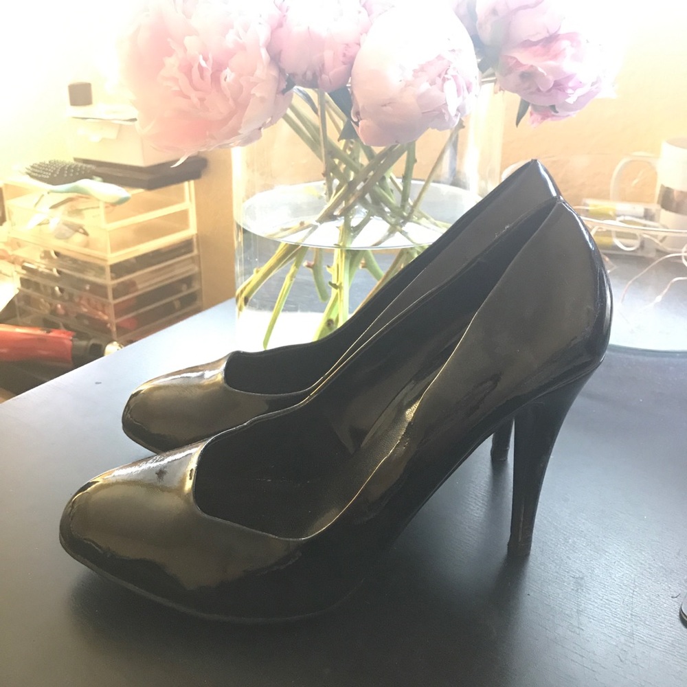 Aldo Black Patent Leather Heels