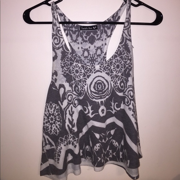 Soft Grey & White Patterned Tank - Picture 1 of 1