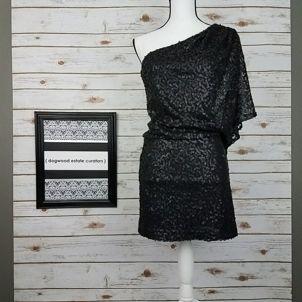 {Jessica Howard} Black Sequin One Shoulder Dress