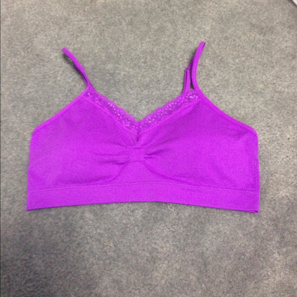 No boundaries bra with pads