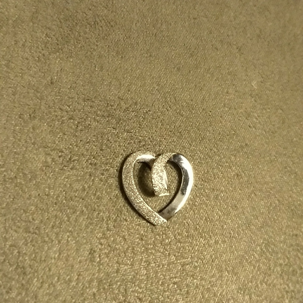14K white gold charm for necklace
