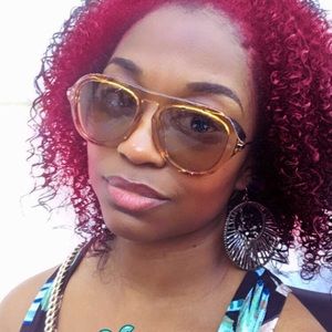 Meet your Posher, Dawn