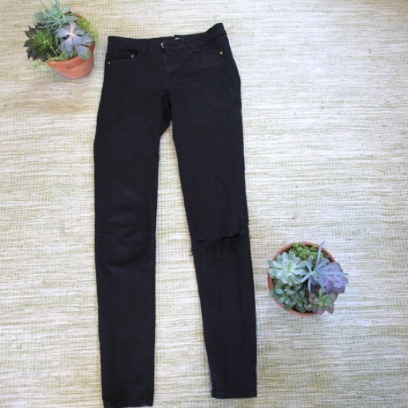 H&M Black Distressed Jeans - Picture 2 of 3
