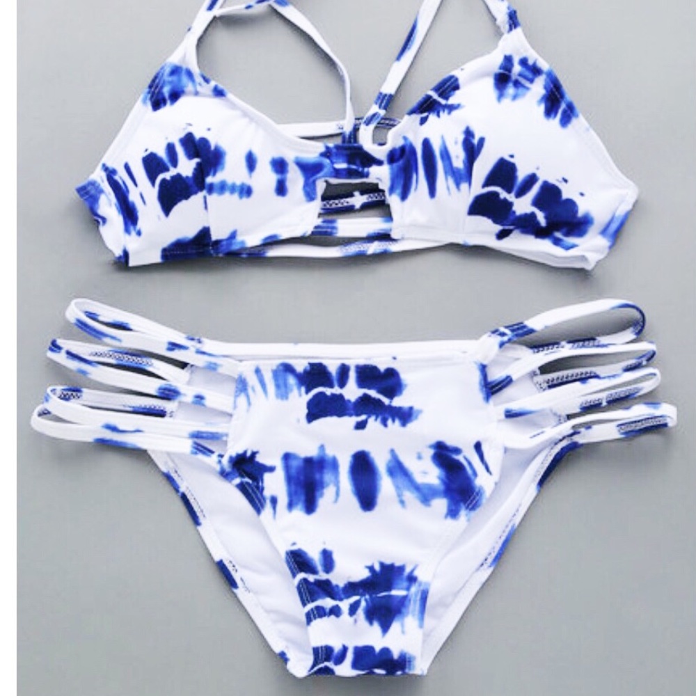 Romwe White Tie Dye Print Strappy Hollow
