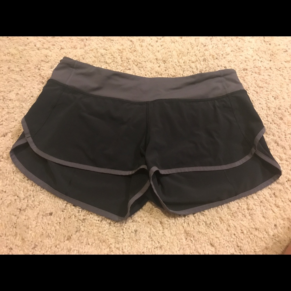 Black and grey lululemon speed short