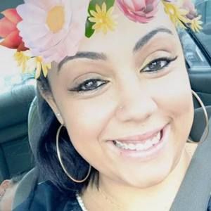 Meet your Posher, Adrianna
