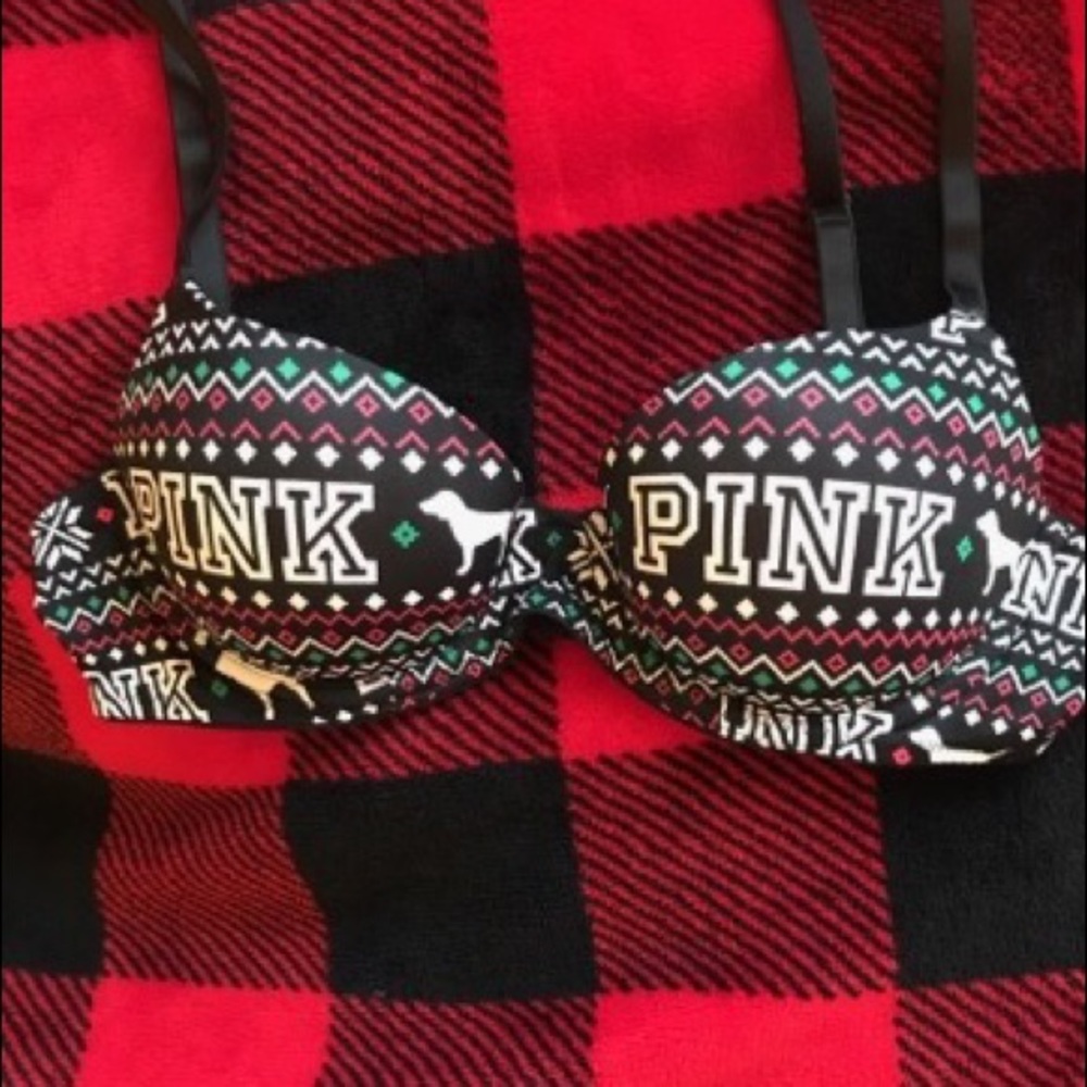 PINK Wear Everywhere Lightly Lined Bra