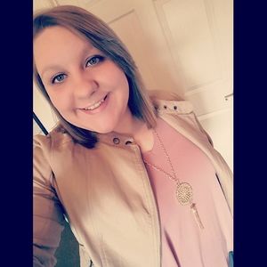 Meet your Posher, Kelsey