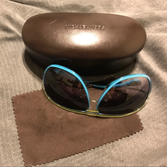 ❗️SOLD❗️Original MK sunglasses! - Picture 2 of 4