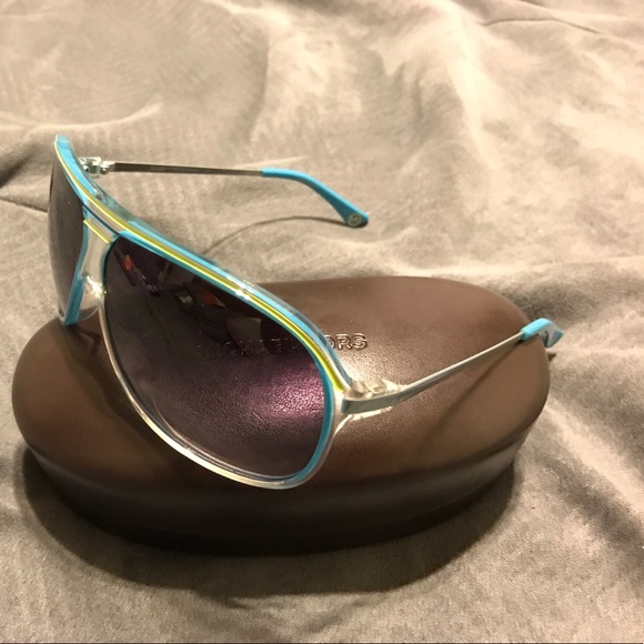 ❗️SOLD❗️Original MK sunglasses! - Picture 3 of 4