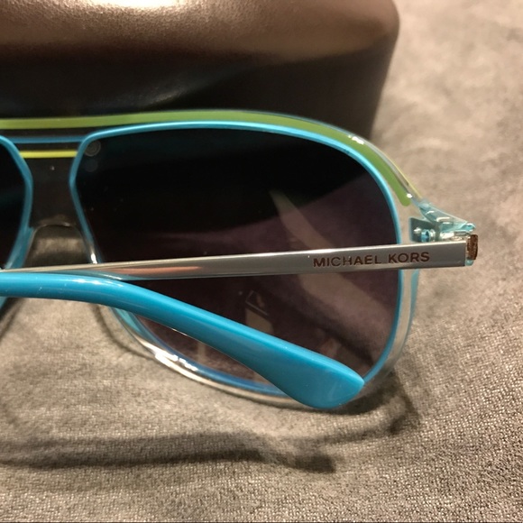 ❗️SOLD❗️Original MK sunglasses! - Picture 4 of 4