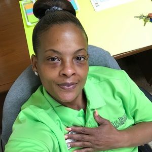 Meet your Posher, Daphne