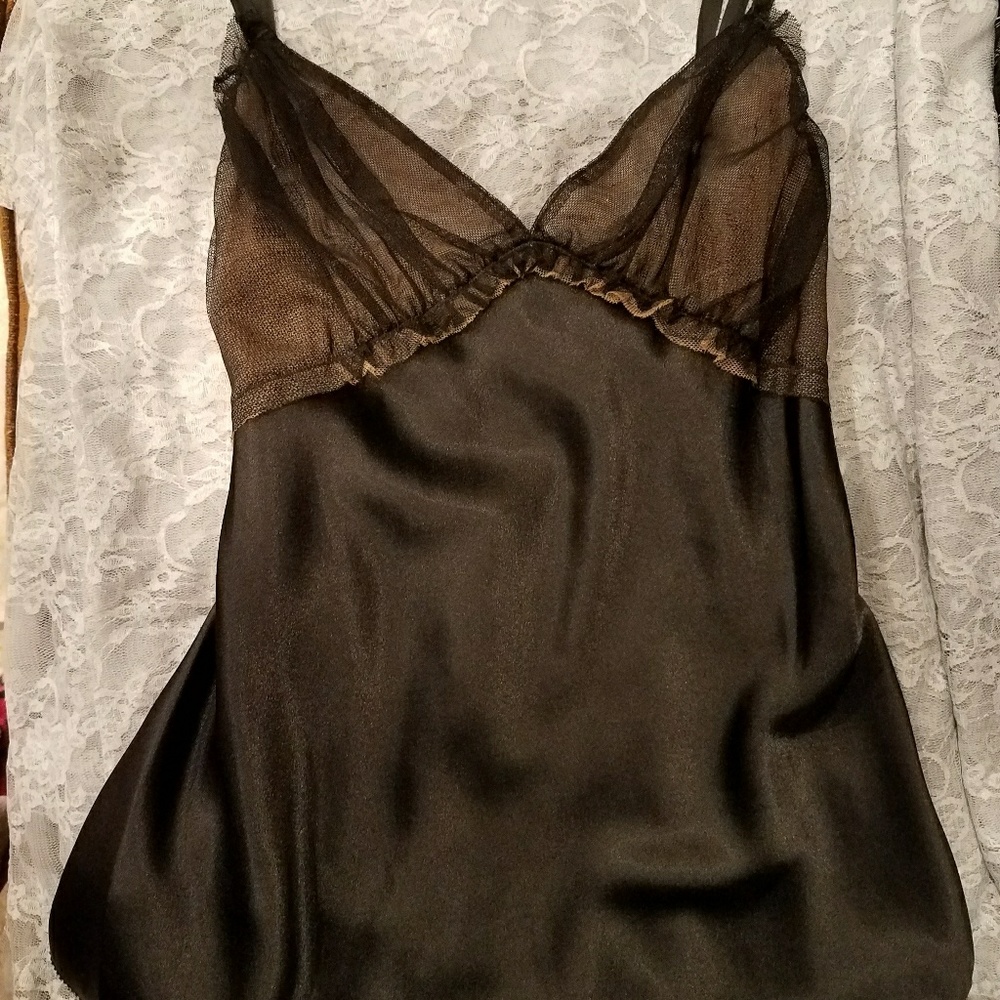 Vera Wang NWT Camisole