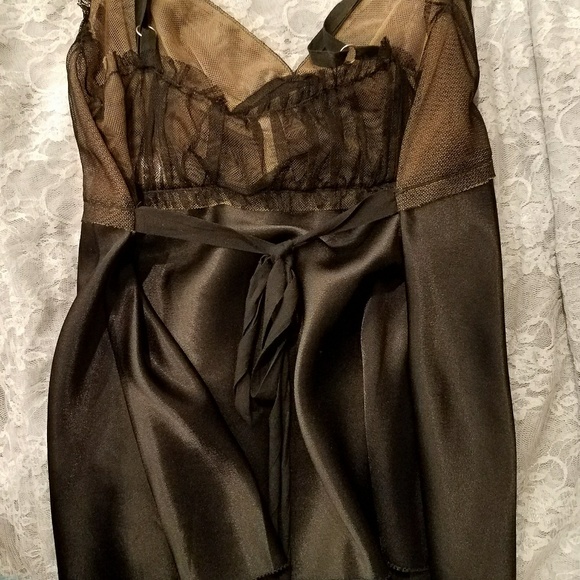 Vera Wang NWT Camisole - Picture 2 of 4