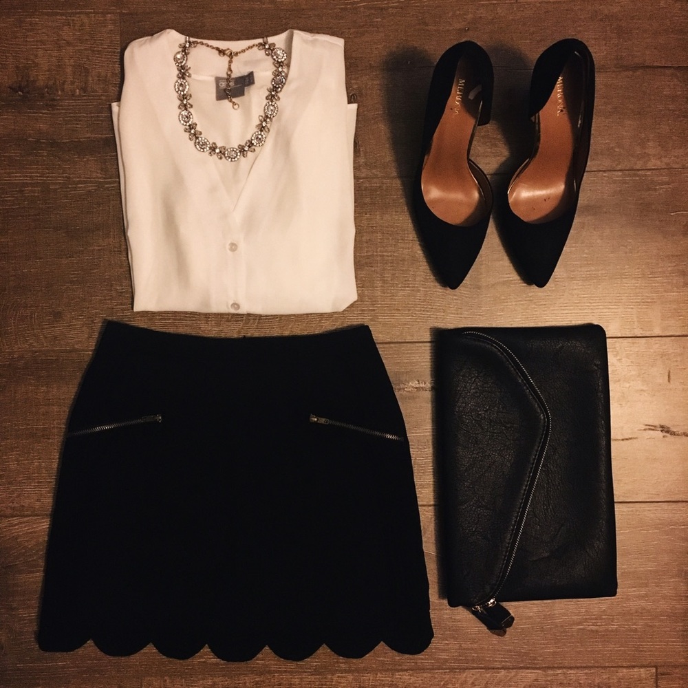 SOLD Black Scallop Skirt - Picture 2 of 7