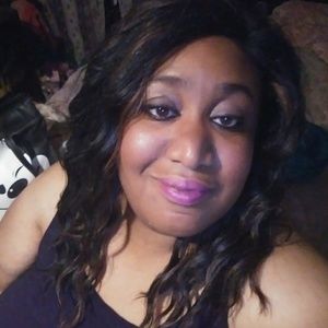 Meet your Posher, Crystal
