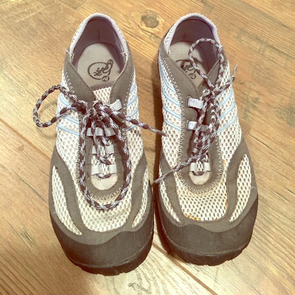 🌸 Merrell Shoes 🌸