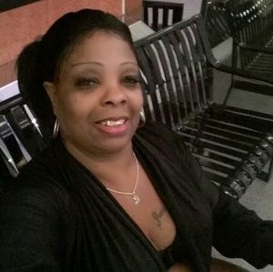 Meet your Posher, Beverly