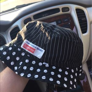 supreme cdg bucket hat size m/l