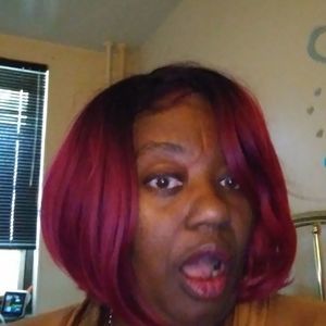 Meet your Posher, Sabrina