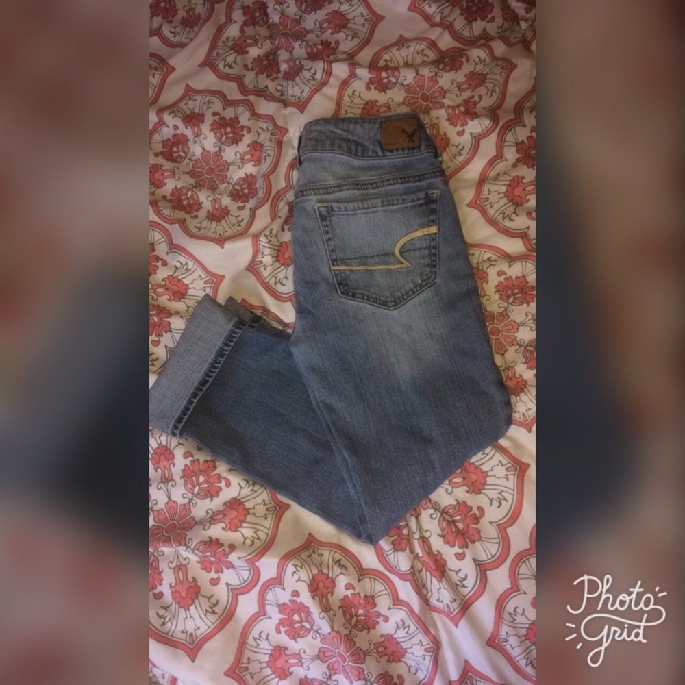 American Eagle cropped capris