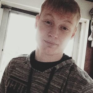 Meet your Posher, Casey