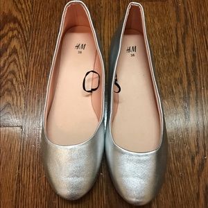 H&M flats