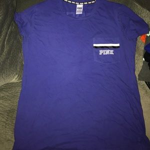 PINK front pocket T-shirt size Large