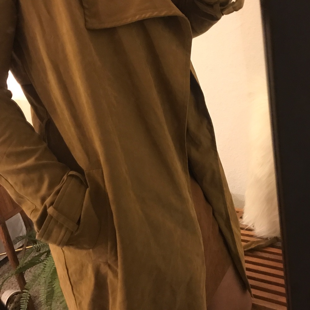 🌻 Spring/Fall Coat - Picture 5 of 5