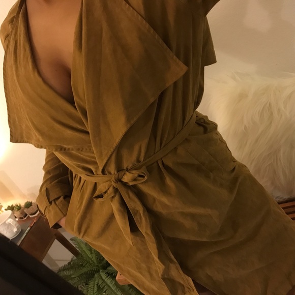 🌻 Spring/Fall Coat - Picture 4 of 5