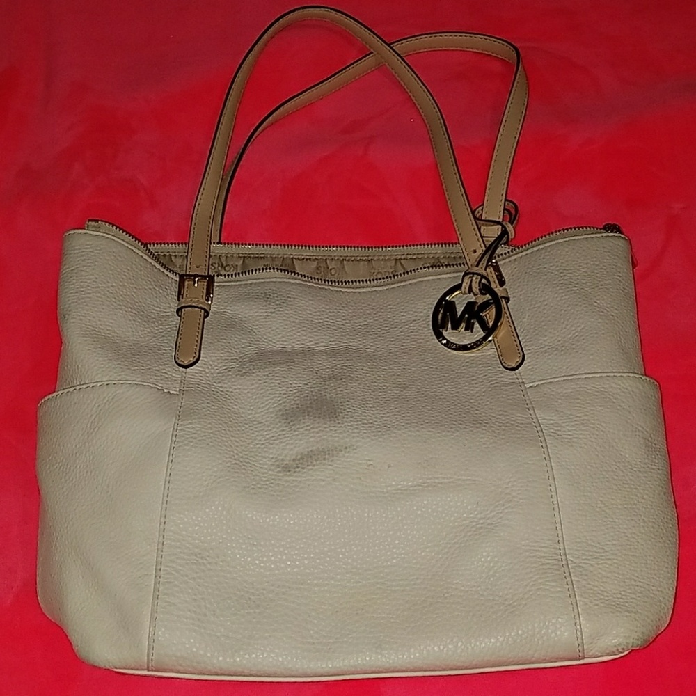♡FINAL SALE♡MICHAEL KORS SATCHEL