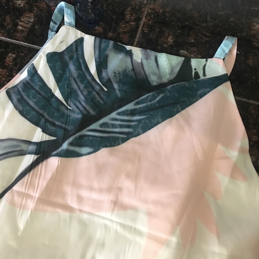 🌿LAST ONE!!🌿 Banana Palm Patterned Mini Dress - Picture 4 of 6