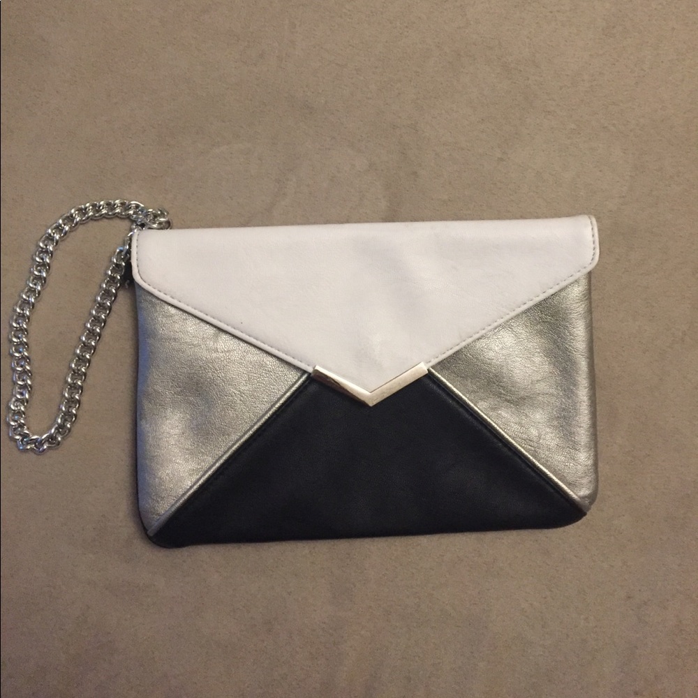 Express Wristlet