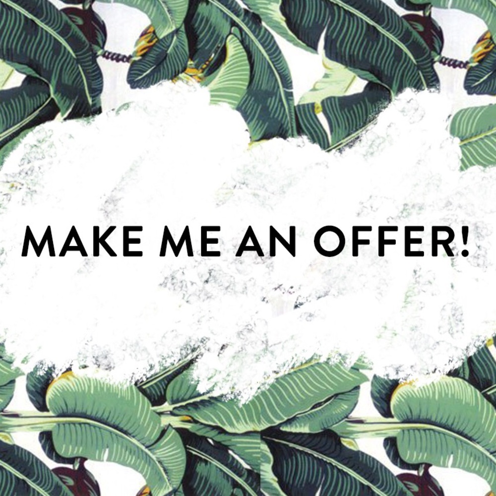 ✌🏼Offers are always welcome!