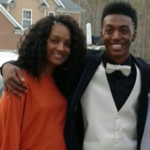 Meet your Posher, Tia