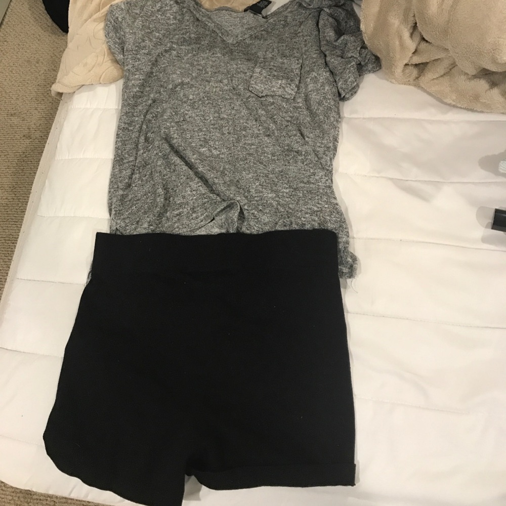 Forever 21 Grey marled t shirt with shorts