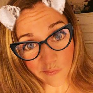 Meet your Posher, Andi