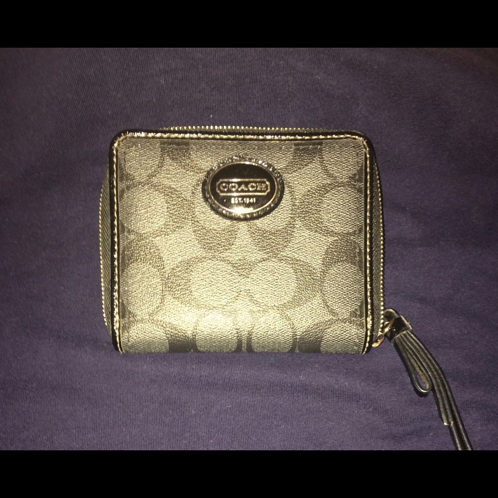 Coach Wallet EUC