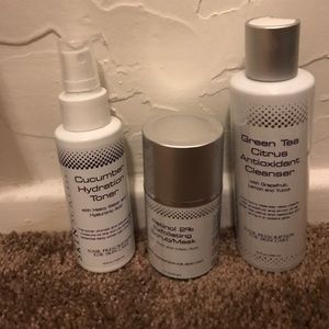 Facial Cleanser, Retinol mask & hydration Toner